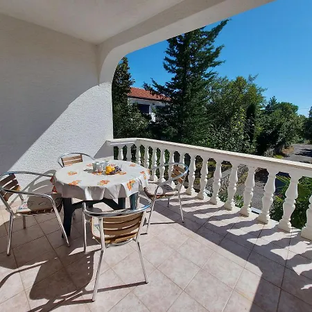 Franjo Apartment